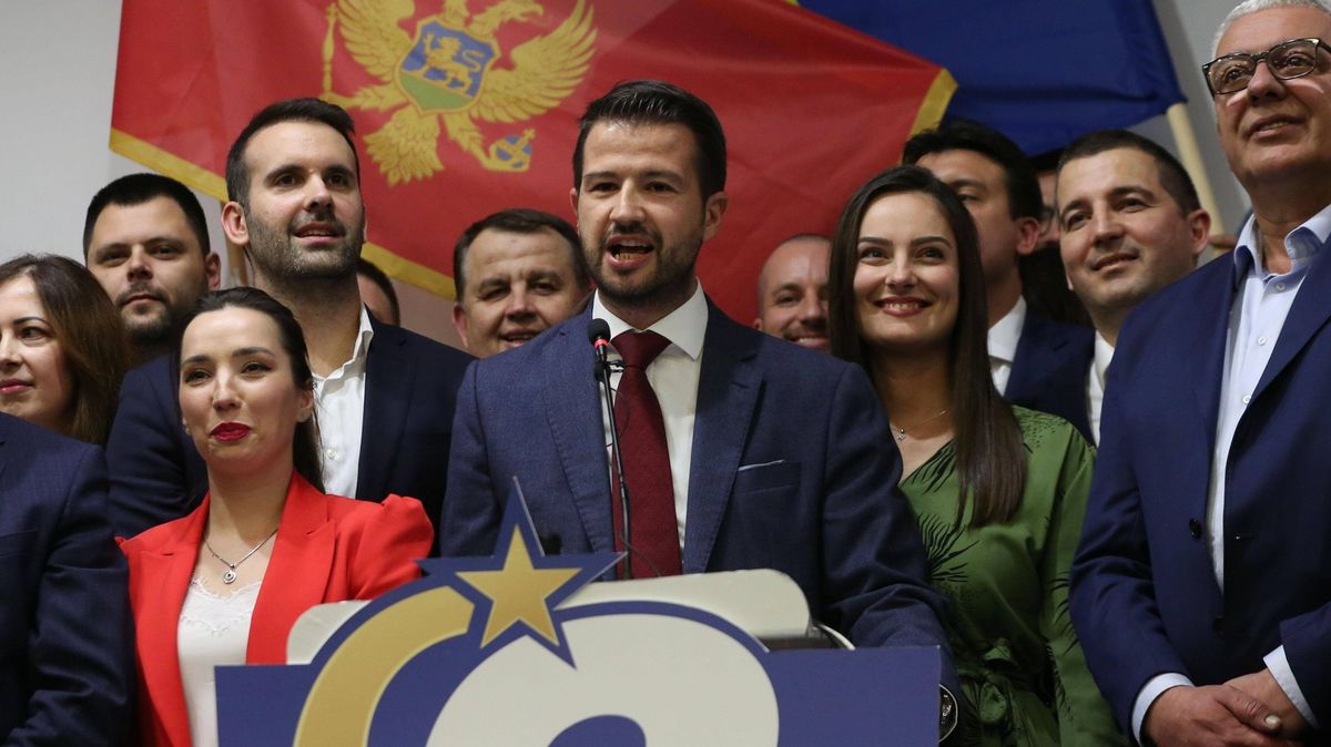 Nejistý osud Černé Hory. Nový prezident je výhrou Ruska
